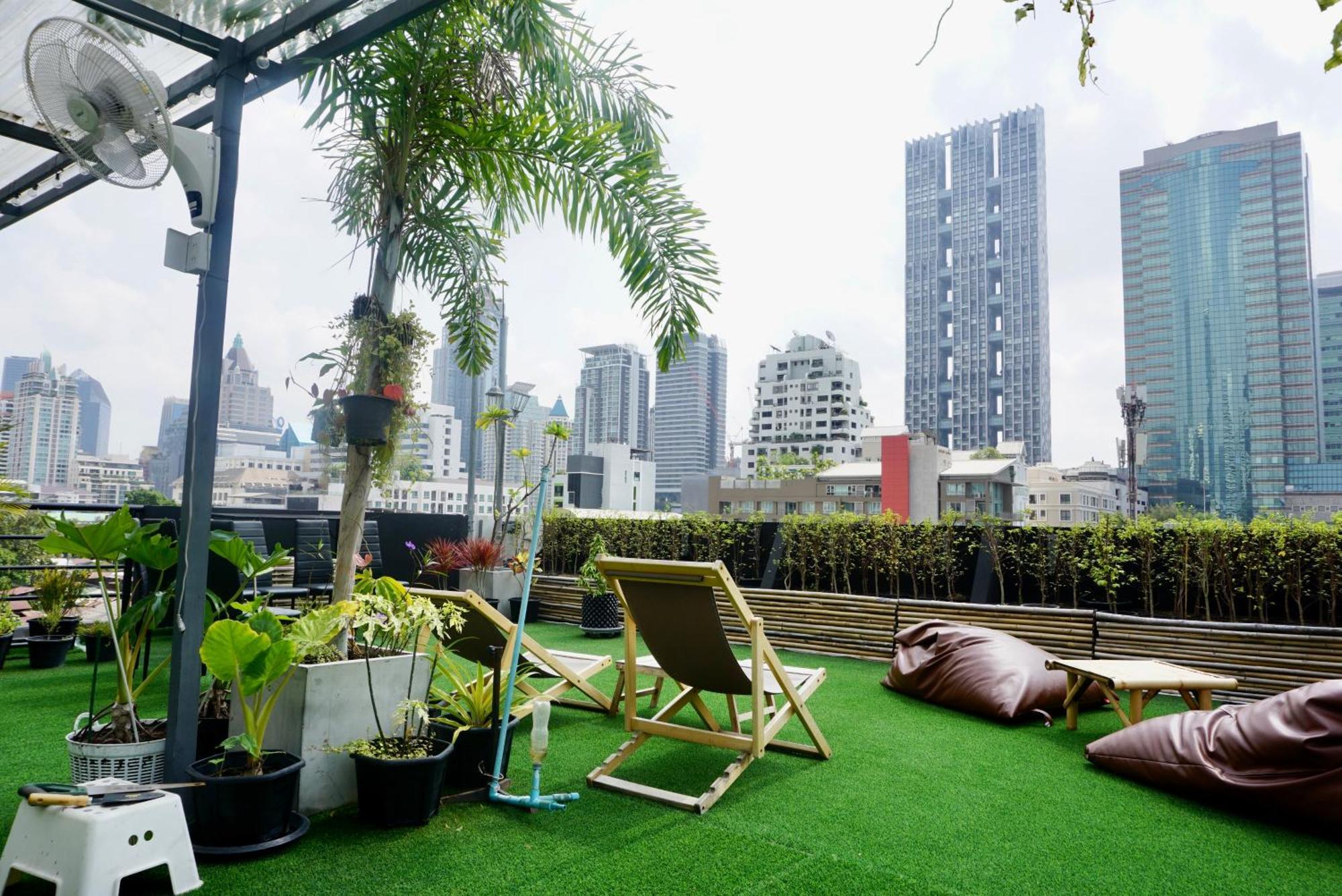 Hip And Funky Apartment Silom Soi 3, With Rooftop View Bangkok Exteriér fotografie